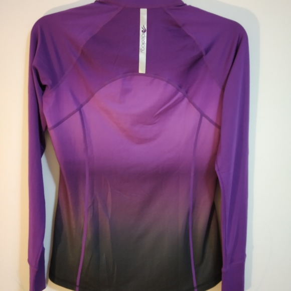 Ideology - Picture 2 of 7